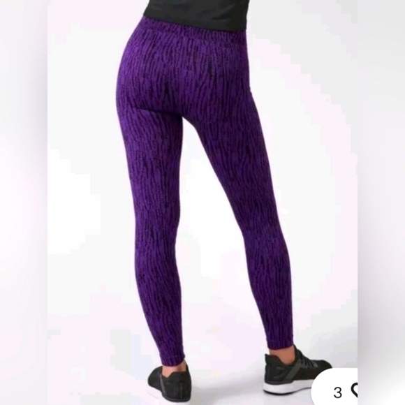NWOT Athleta Elemental Tight Legging Essential Flurry Purple Black Women's L - Picture 3 of 8